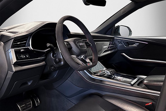 Audi RS Q8 9 of 30