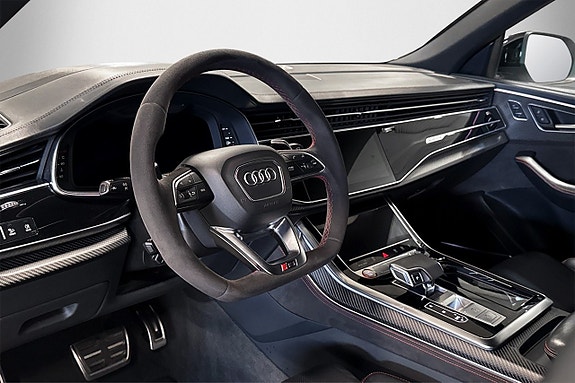 Audi RS Q8 10 of 30