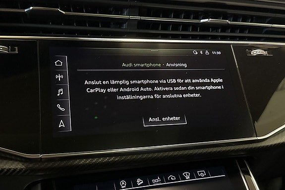 Audi RS Q8 24 of 30