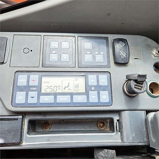 Doosan DX180 LC-3 - 18 ton 25 of 30