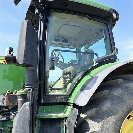 John Deere 7290 R 13 of 30