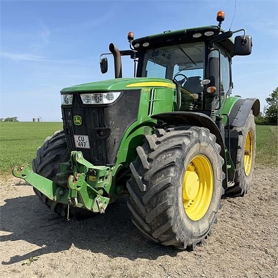 John Deere 7290 R 3 of 30