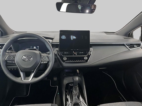 Toyota Corolla 12 of 19