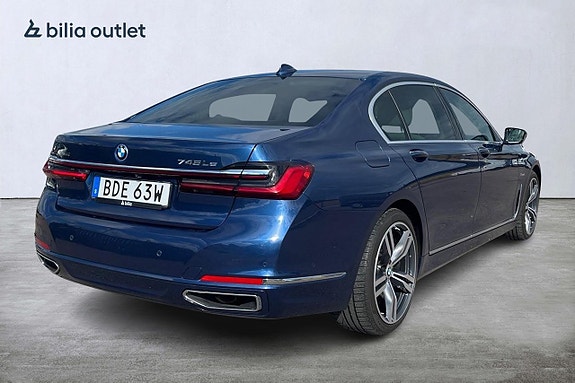 BMW 745Le 5 of 30