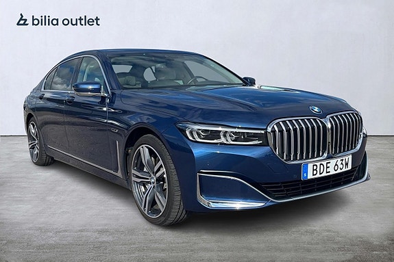 BMW 745Le 7 of 30