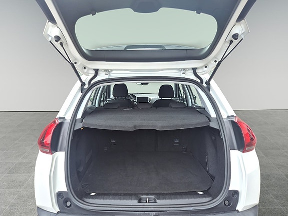 Peugeot 2008 4 of 5