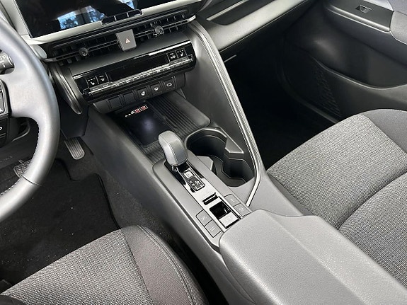 Toyota C-HR 18 of 19