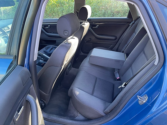 Audi A4 8 of 10