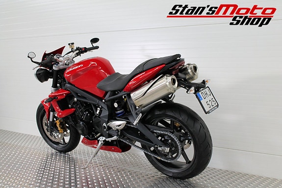 Triumph Street Triple R 675 Låga mil 10 of 16