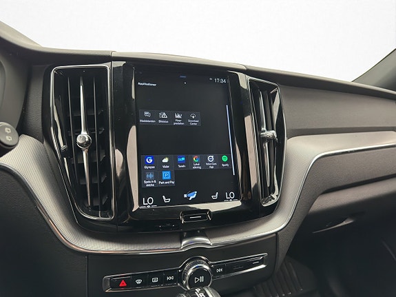 Volvo XC60 23 of 30