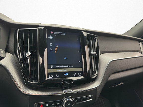 Volvo XC60 21 of 30