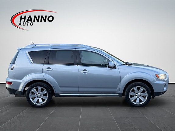 Mitsubishi Outlander 6 of 30