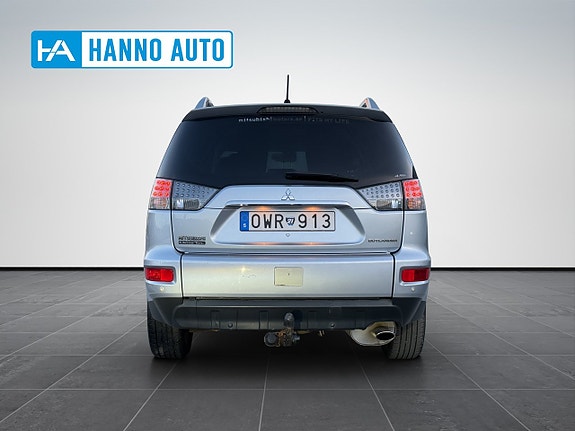 Mitsubishi Outlander 4 of 30