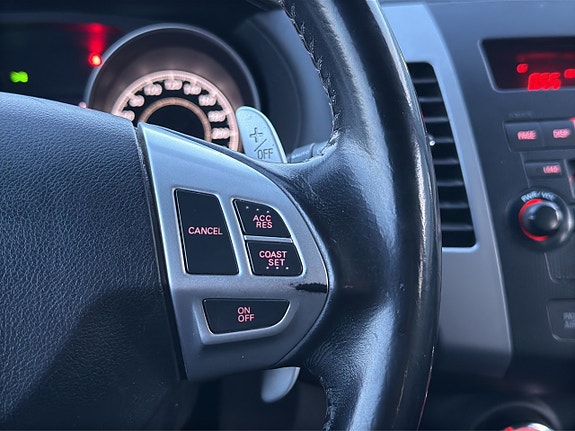 Mitsubishi Outlander 26 of 30