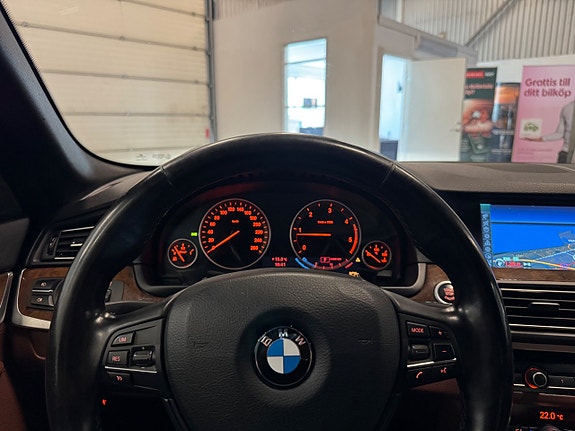 BMW 520d 16 of 22