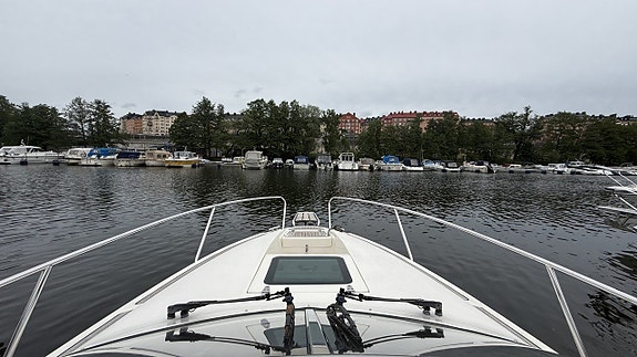 Aquador 24 DC / Mercruiser 4,5 V6 DTS - 18 17 of 18