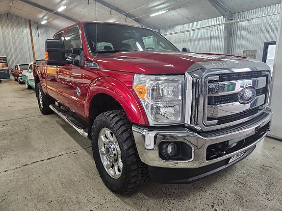 Ford F-250 2 of 10