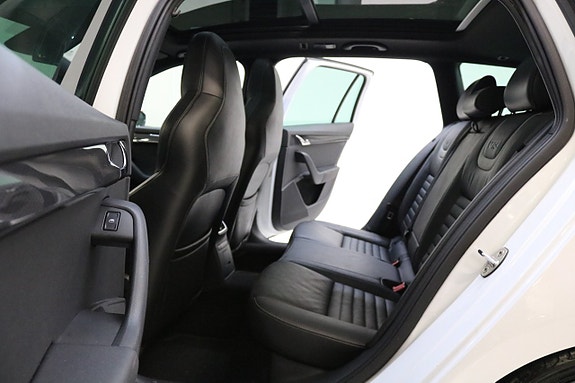 Skoda Octavia RS 23 of 30