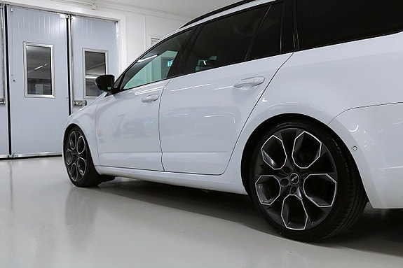 Skoda Octavia RS 10 of 30