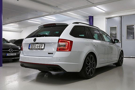 Skoda Octavia RS 7 of 30