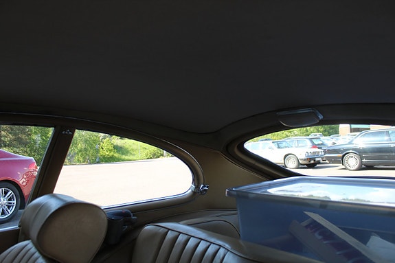 Jaguar E-TYPE 8 of 12