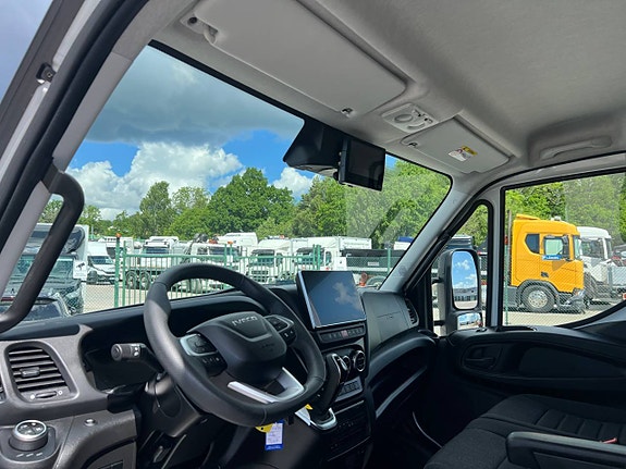 Iveco Daily 72C14E AirPro Skåpbil med Z-Lift, ELBIL 12 of 12