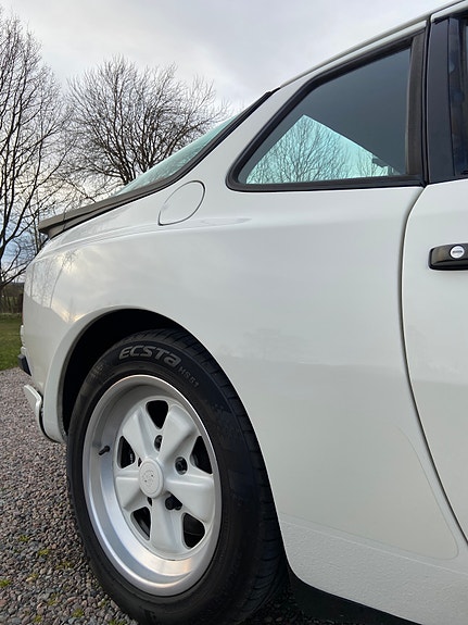 Porsche 944 5 of 5