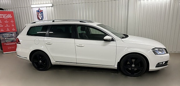 Volkswagen Passat 15 of 28