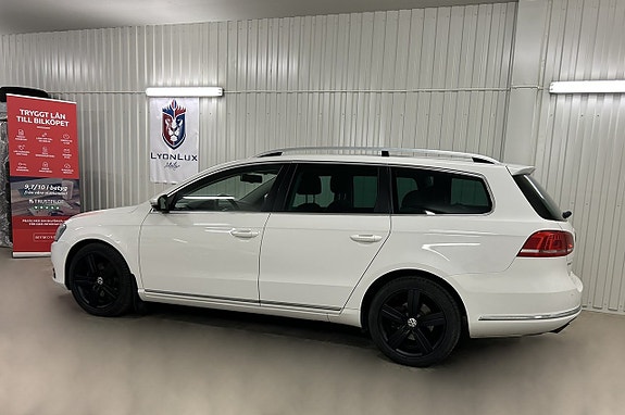 Volkswagen Passat 8 of 28