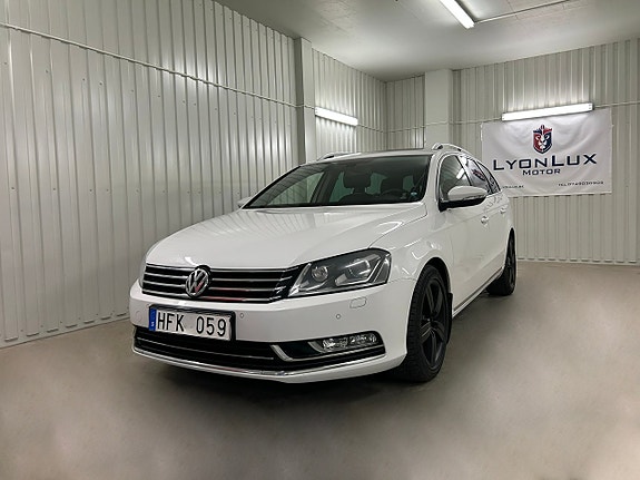 Volkswagen Passat 3 of 5