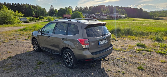 Subaru Forester 4 of 5