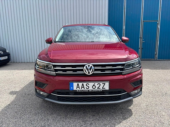 Volkswagen Tiguan Allspace 3 of 5
