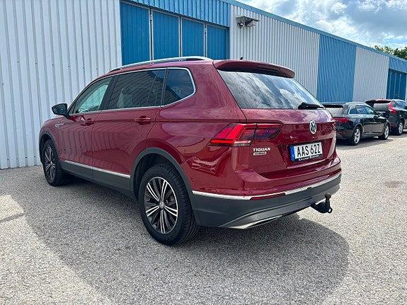 Volkswagen Tiguan Allspace 8 of 18