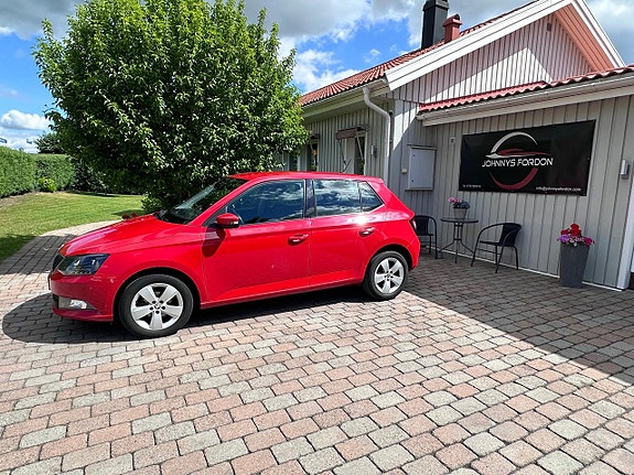 Skoda Fabia 3 of 5