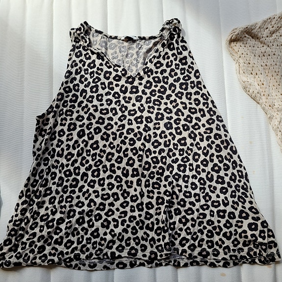 Product image 22 of 29