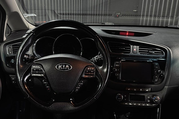 Kia Ceed 11 of 21