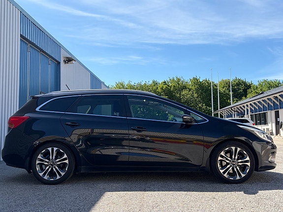 Kia Ceed 4 of 17