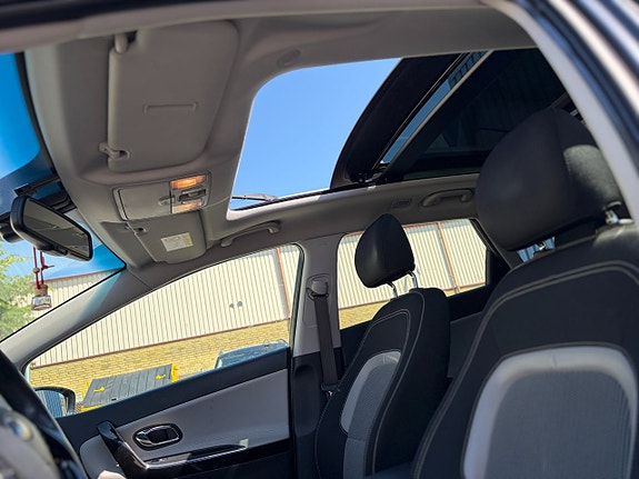 Kia Ceed 15 of 17
