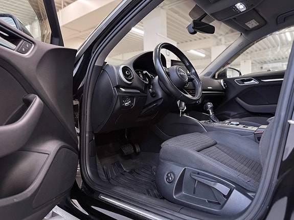 Audi A3 10 of 27