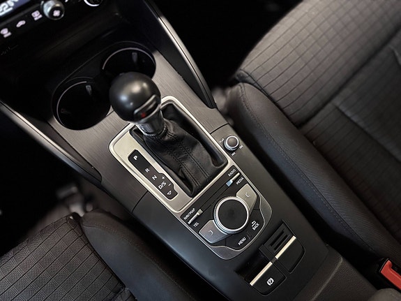 Audi A3 23 of 27
