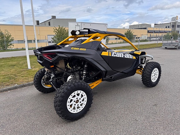 Can-Am Maverick R XRS moms kvar 6 of 7