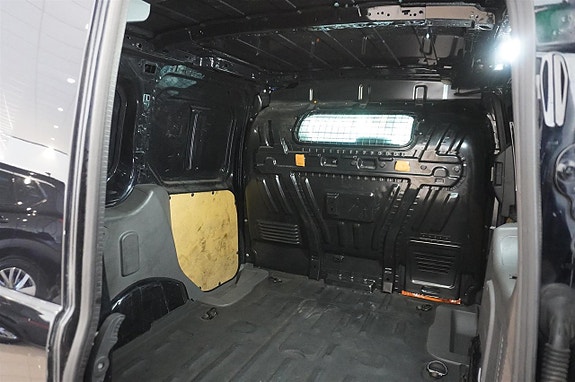 Ford Transit Connect 8 of 15