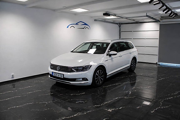 Volkswagen Passat 2 of 5