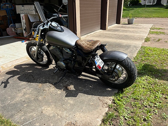 Honda VT750C Shadow 3 of 4