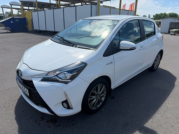 Toyota Yaris 6 of 19