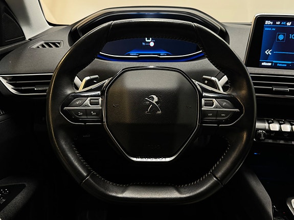 Peugeot 5008 15 of 28