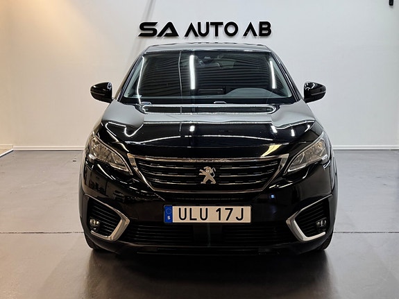 Peugeot 5008 5 of 5