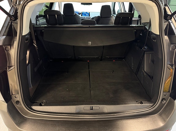 Peugeot 5008 9 of 28