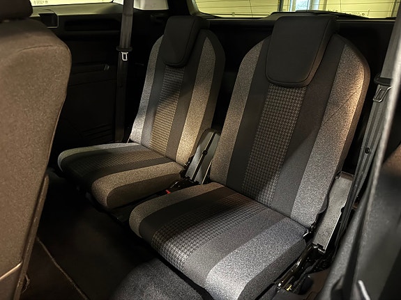 Peugeot 5008 12 of 28