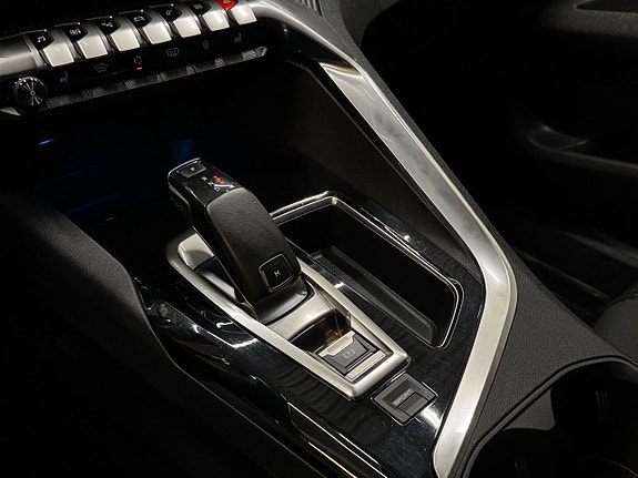 Peugeot 5008 18 of 28